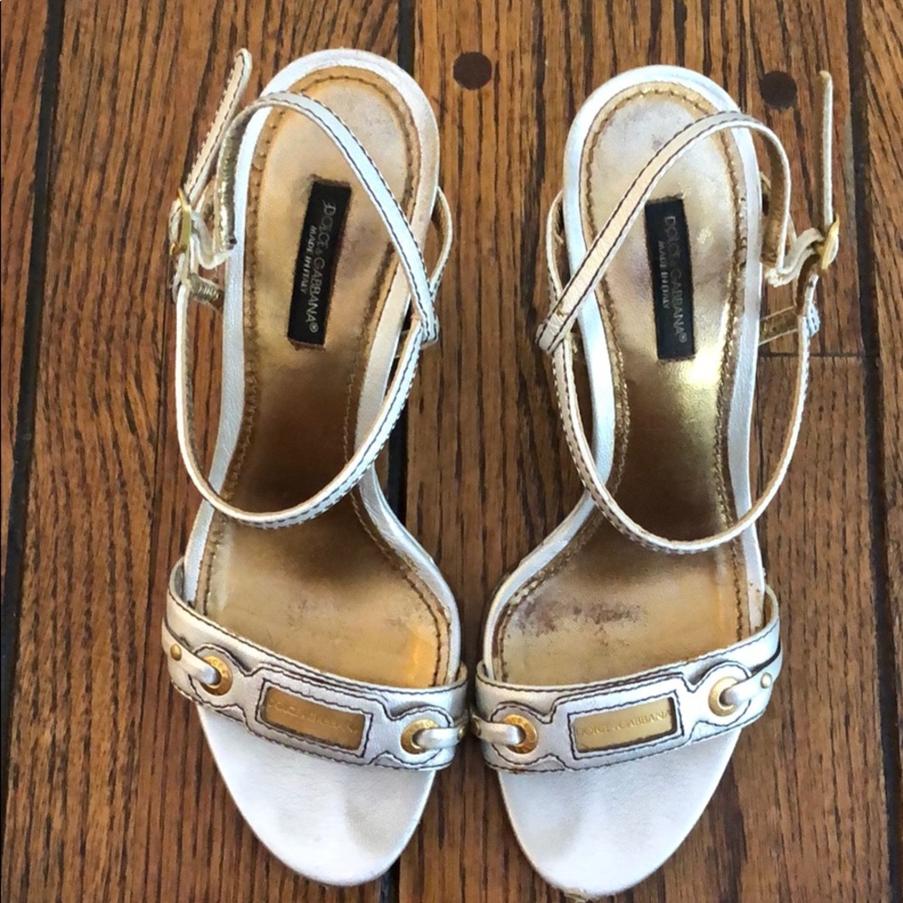 Shoes - Picture 3 of 7